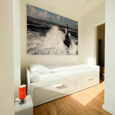 Meerzeit - Sauna Und Kamin - Moderne Apartamento Kellenhusen