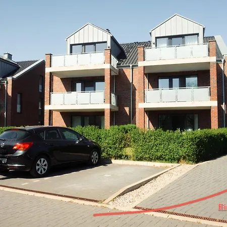 Meerzeit - Sauna Und Kamin - Moderne Kellenhusen